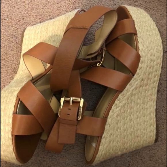 Michael kors sandals - Picture 1 of 5